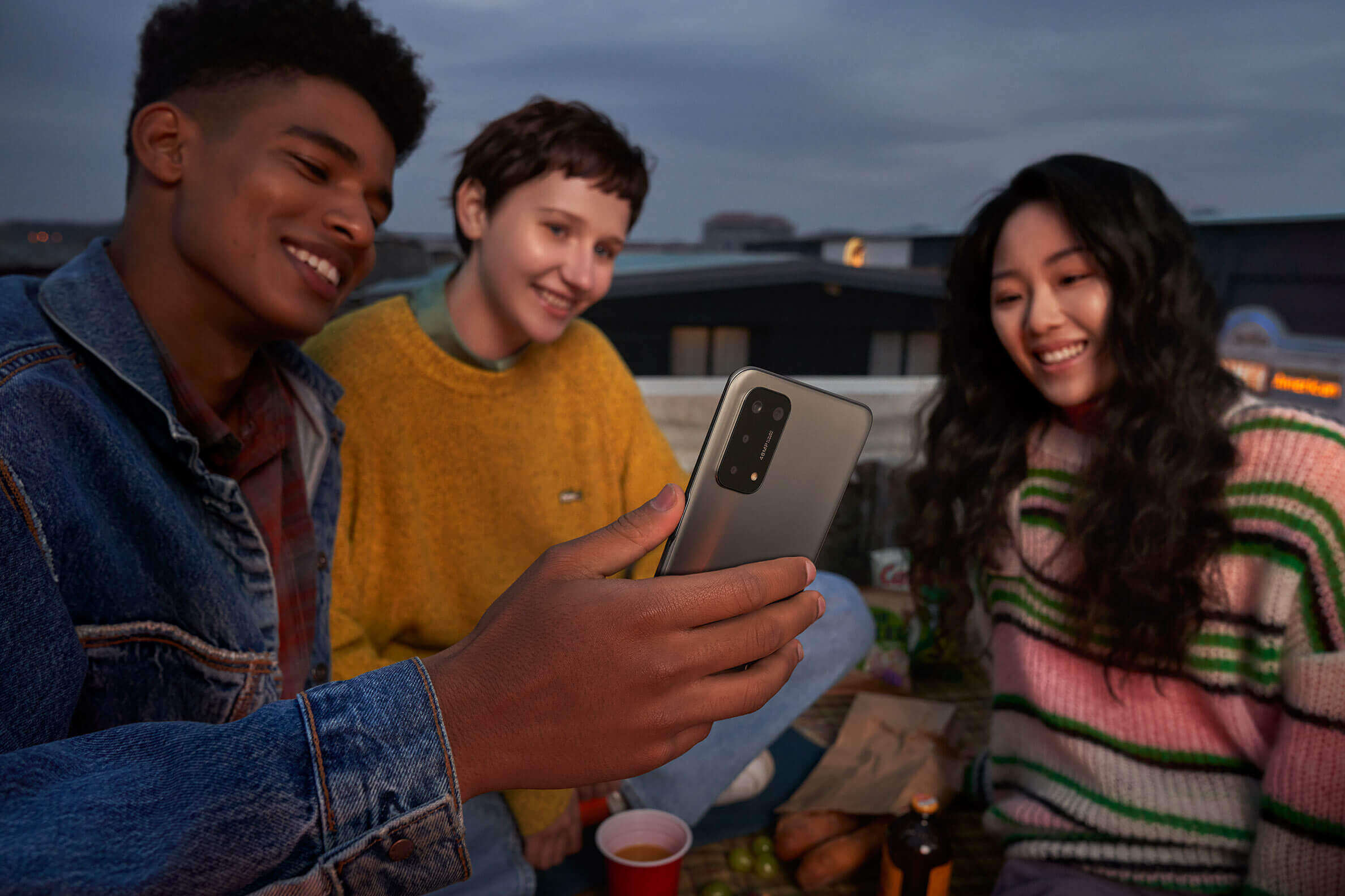 OPPO A54 5G et A74 5G combinent la technologie de qualité supérieure avec un beau design