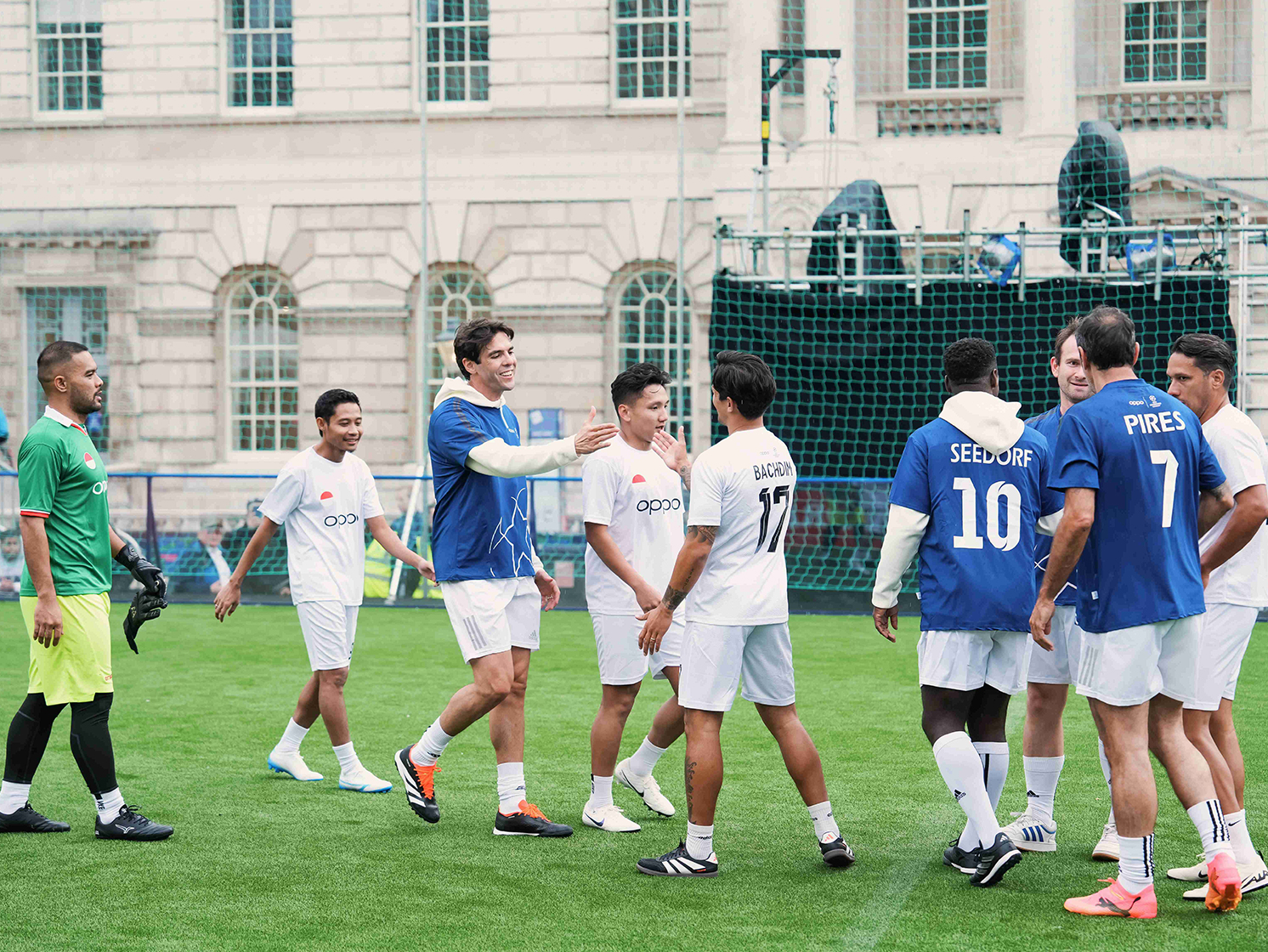 Duel Inspiratif Bersejarah Indonesia All-Star vs UCL Legends