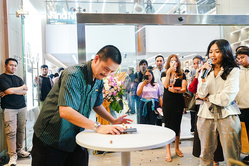 OPPO Experience Store Discovery Mall Bali Resmi Dibuka