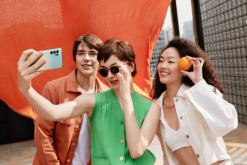 OPPO Reno6 Resmi Hadir di Indonesia